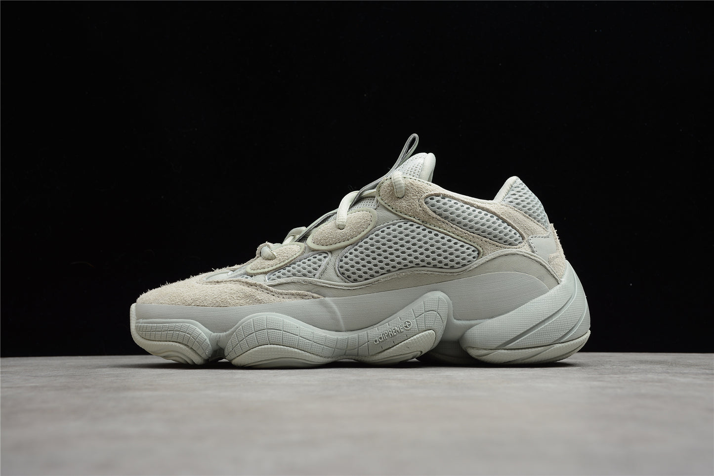 YEEZY BOOST 500