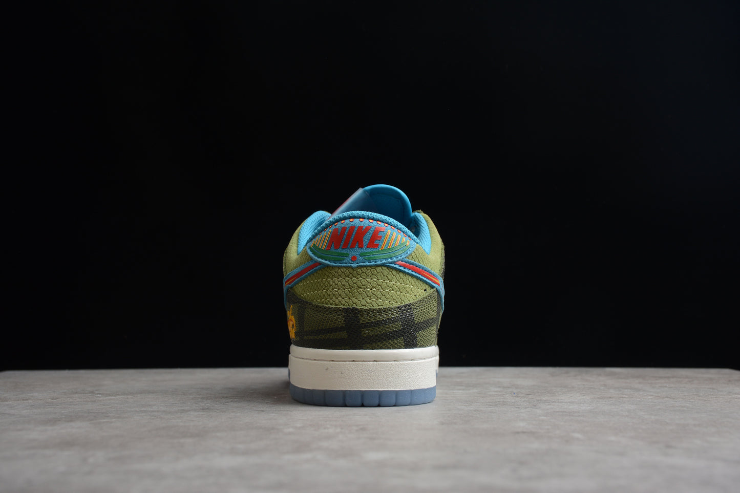 “Nk”- DUNKS